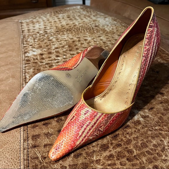 BCBGirls Y2k Heels - Picture 2 of 5